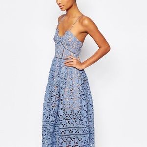 EUC Self Portrait Azaelea Guipure Lace Midi Dress